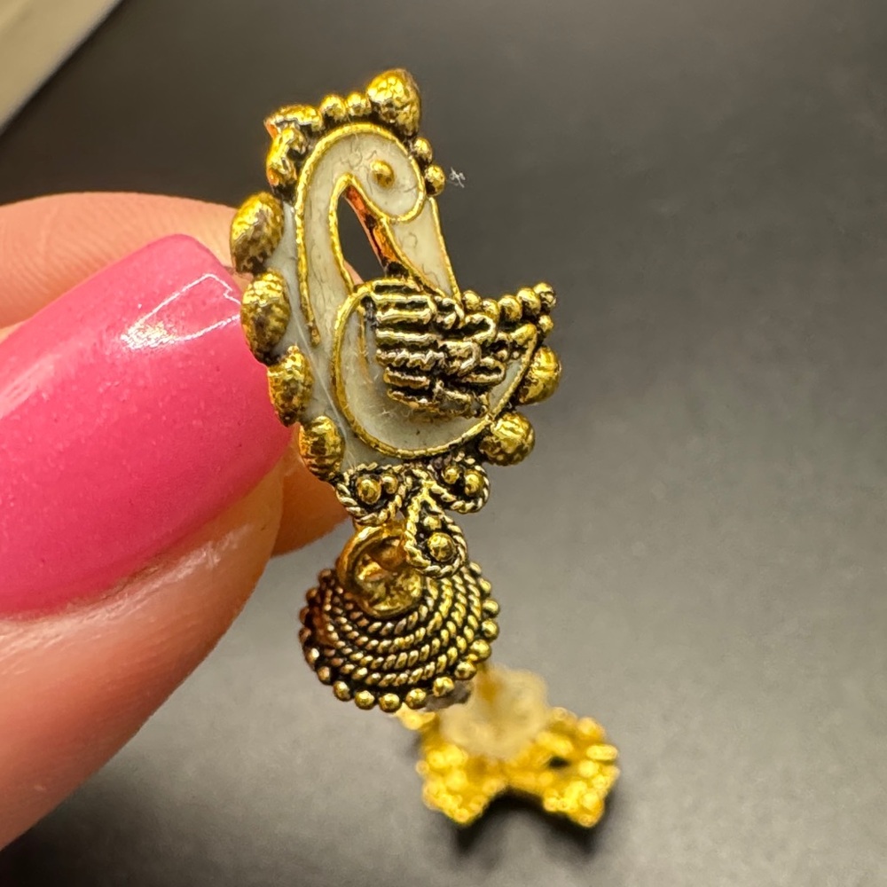 Indian jhumka earrings featuring a peacock design - Picture 4 of 4